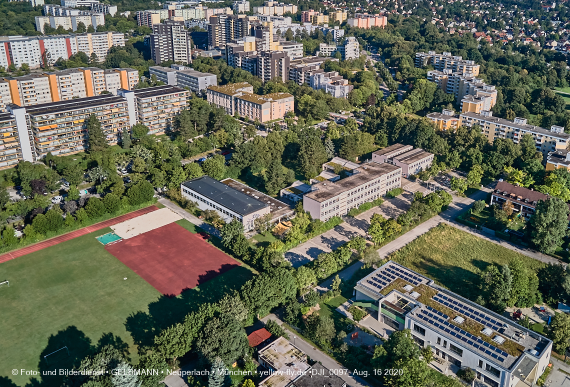 16.08.2020 - Baustelle zur Grundschule am Karl-Marx-Ring 52-62 in Neuperlach