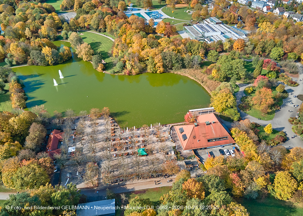 Der Ostpark in Neuperlach im Oktober von Oben am 24.10.2020