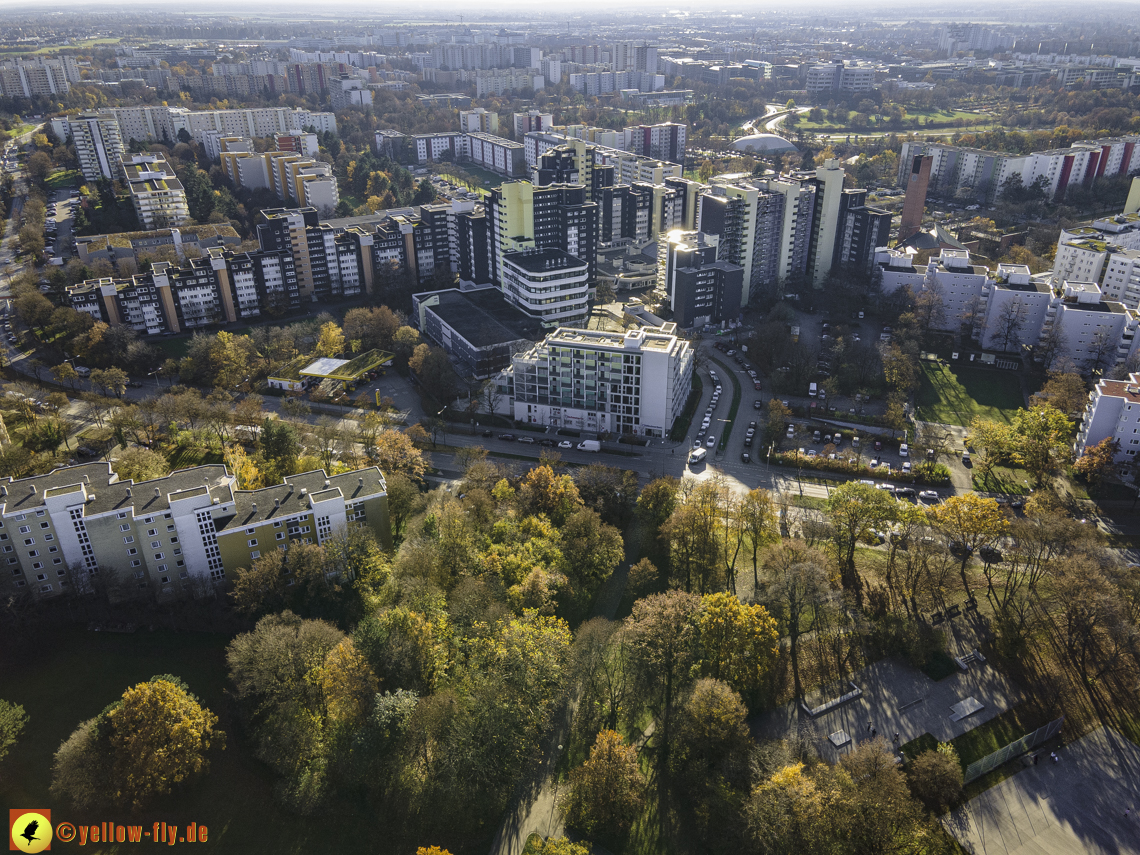 07.11.2020 - Fassadensanierung im Marx-Zentrum und am Karl-Marx-Ring in Neuperlach
