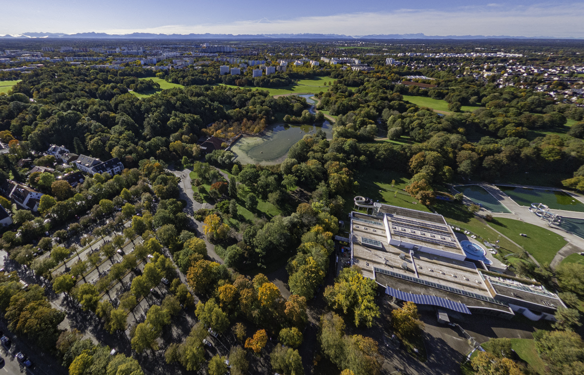 09.10.2024 - Baustelle Geothermie undn Ostpark mit See in Berg-am-Laim