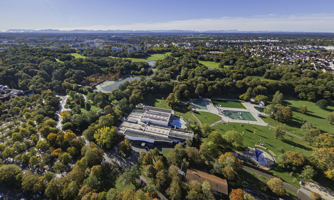 09.10.2024 - Baustelle Geothermie undn Ostpark mit See in Berg-am-Laim